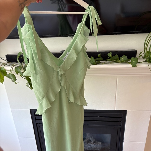 Green dress - Picture 1 of 1